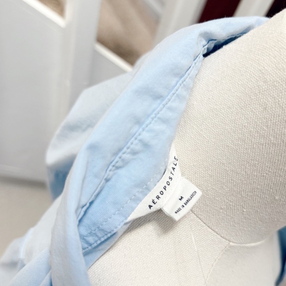 Aeropostale Light Blue Women's Long Sleeve Button Down Dad Shirt Size Medium - Picture 9 of 9